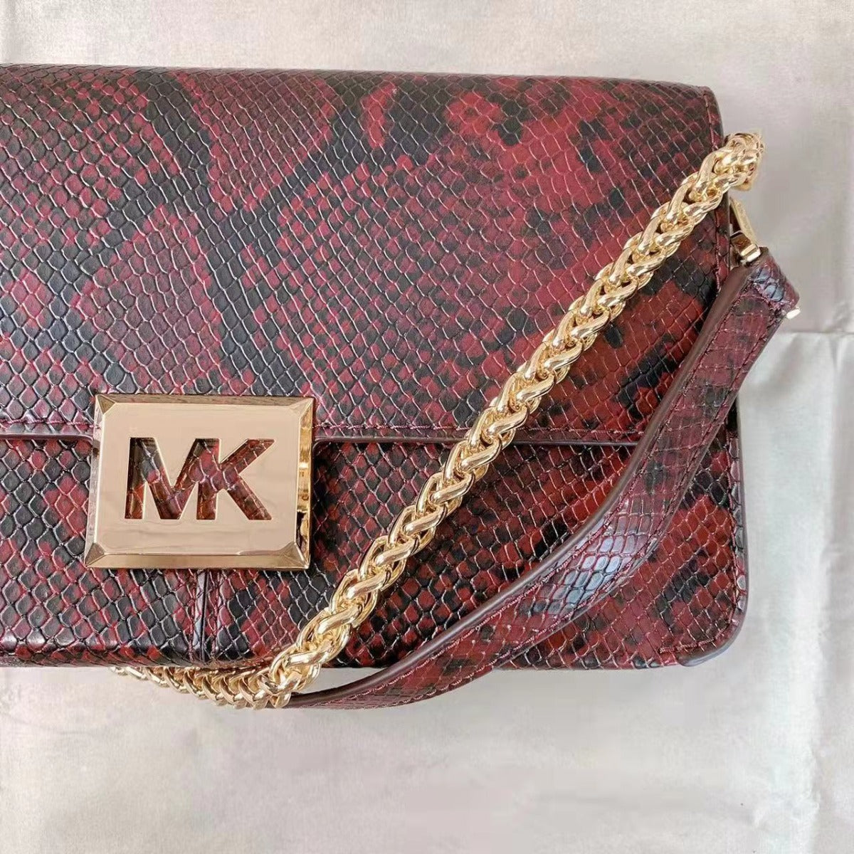 MICHAEL KORS 35F1G6SL3G SONIA MEDIUM SNAKE EMBOSSED FAUX LEATHER SHOULDER BAG MERLOT MICHAEL KORS 35F1G6SL3G SONIA MEDIUM SNAKE EMBOSSED FAUX LEATHER SHOULDER BAG MERLOT